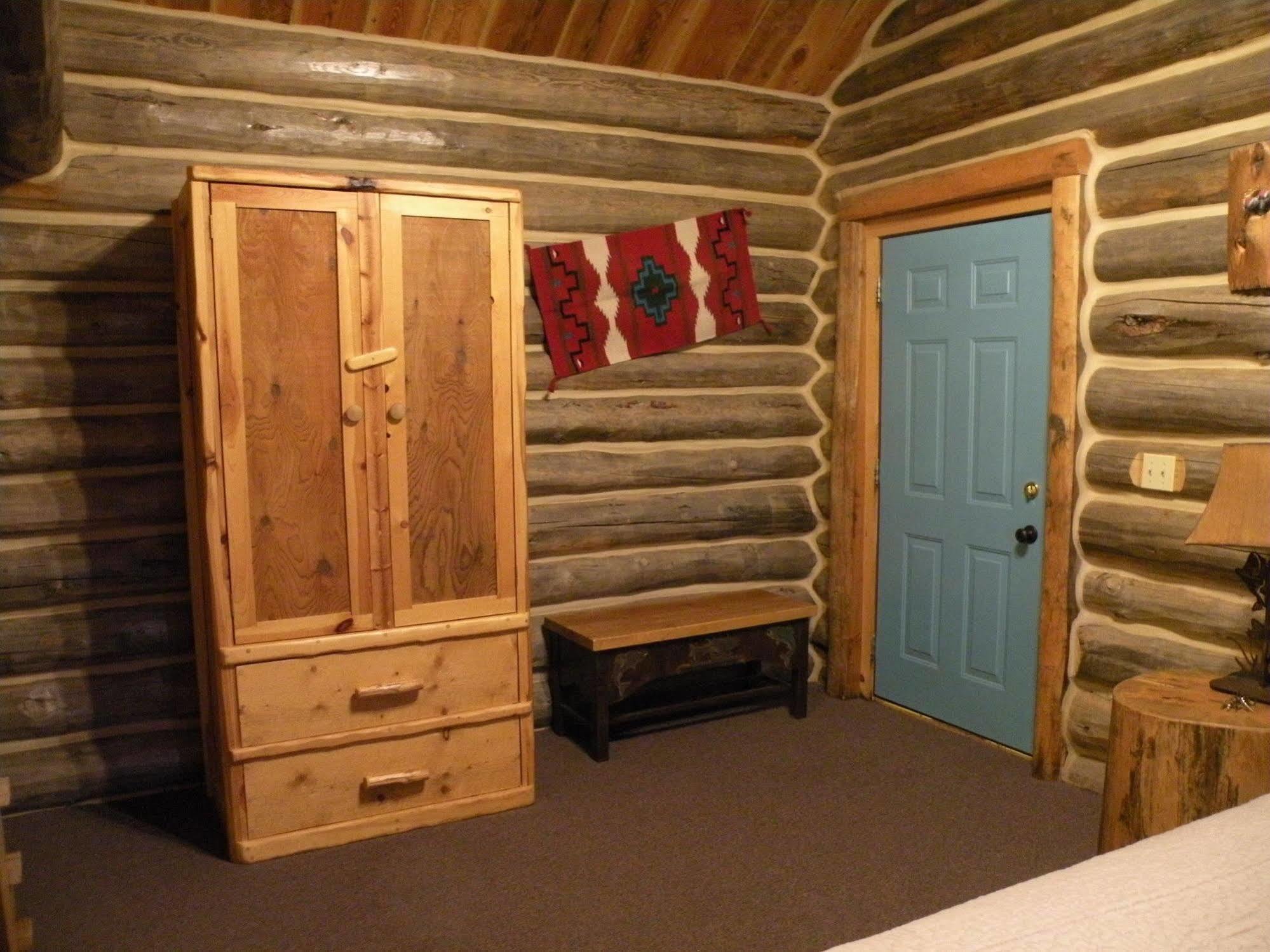 Gold Camp Cabins Кастер Экстерьер фото